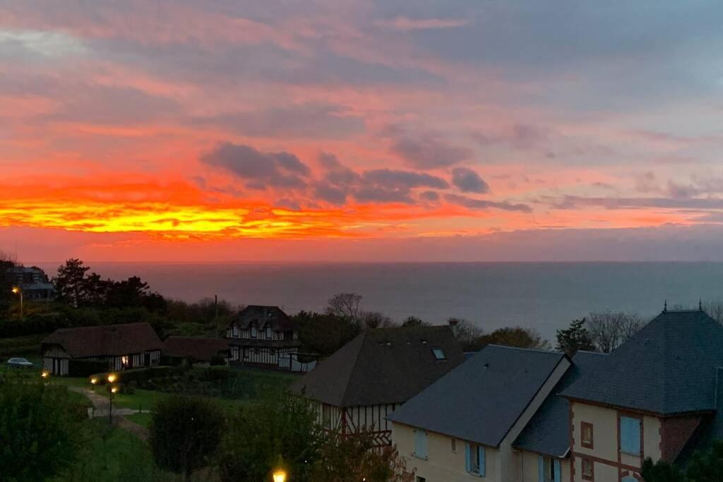 Trouville-Apt Renove-Balcon Magnifique Vue Mer Exteriér fotografie